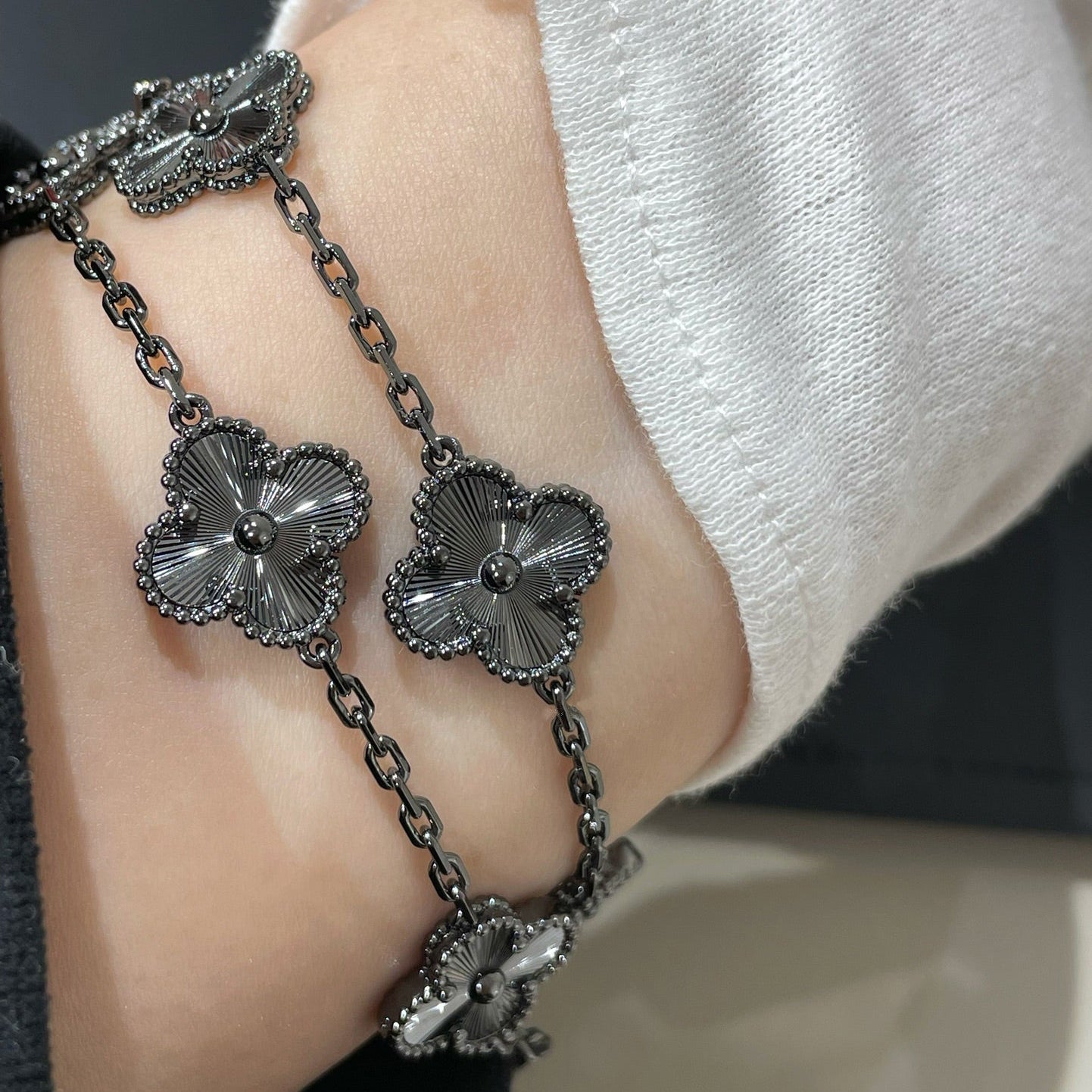 [VCA]CLOVER 5 MOTIF BLACK BRACELET