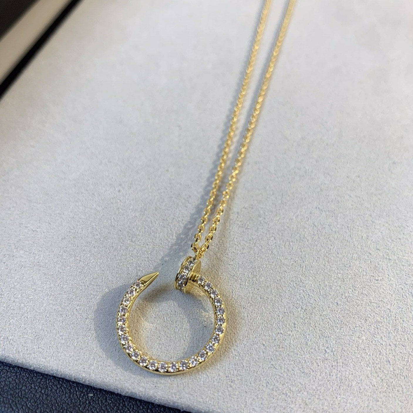 [CAT]JUSTE NECKLACE GOLD DIAMONDS