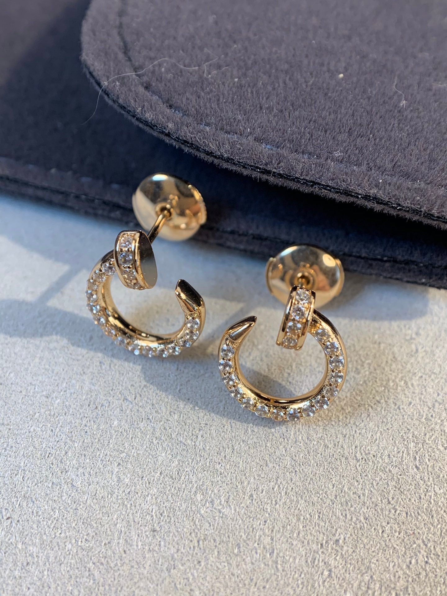 [CAT]JUSTE EARRINGS GOLD DIAMONDS