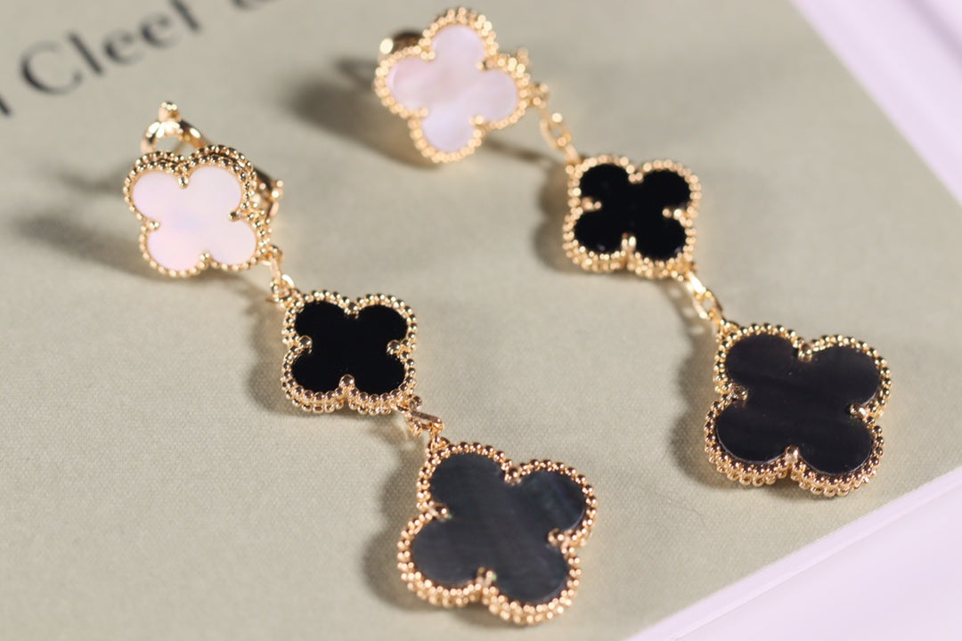 [VCA]CLOVER EARRINGS GOLD ONYX MOP 3 MOTIF