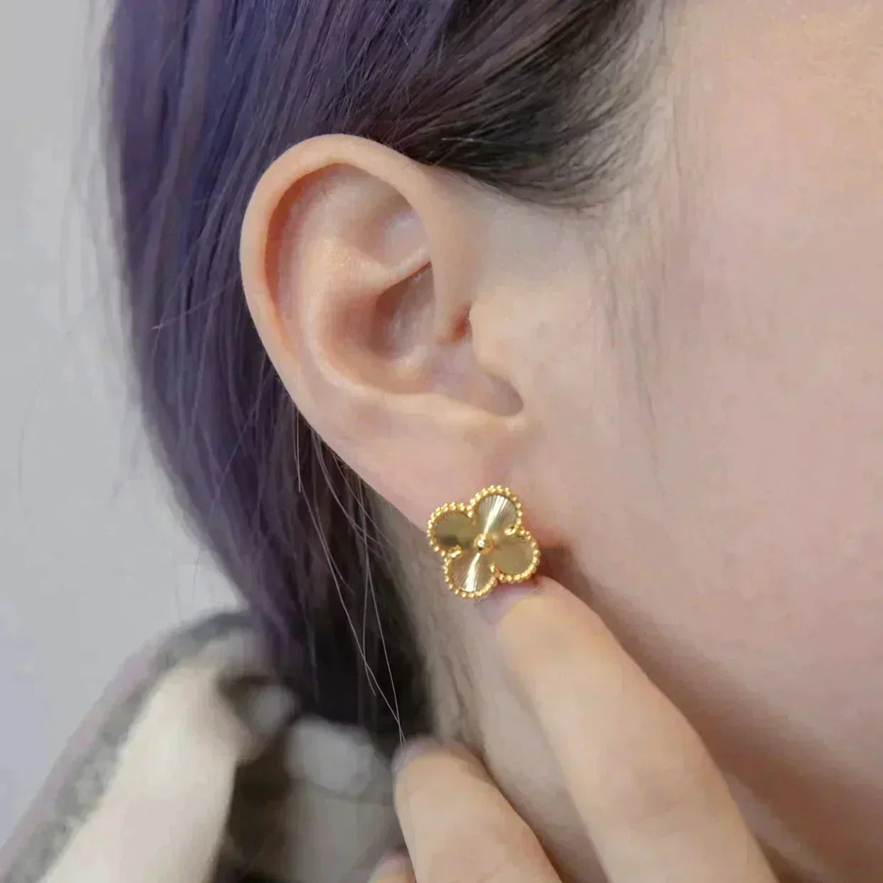 [VCA]CLOVER MEDIUM 1 MOTIFS LASER EARRINGS