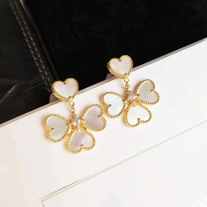 [VCA]CLOVER SWEET WHITE MOP EARRINGS