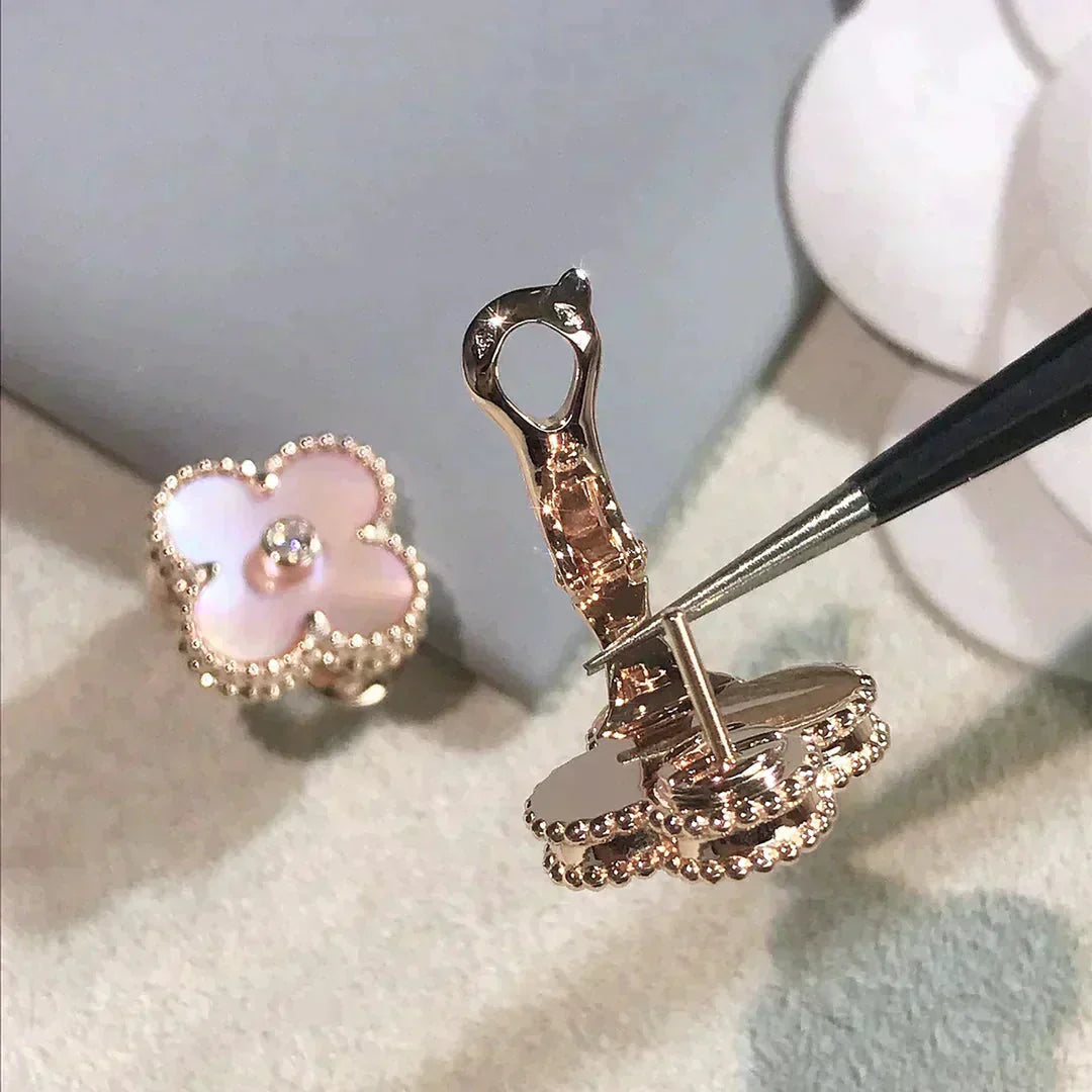 [VCA]CLOVER MEDIUM 1 MOTIFS  PINK MOP DIAMOND EARRINGS