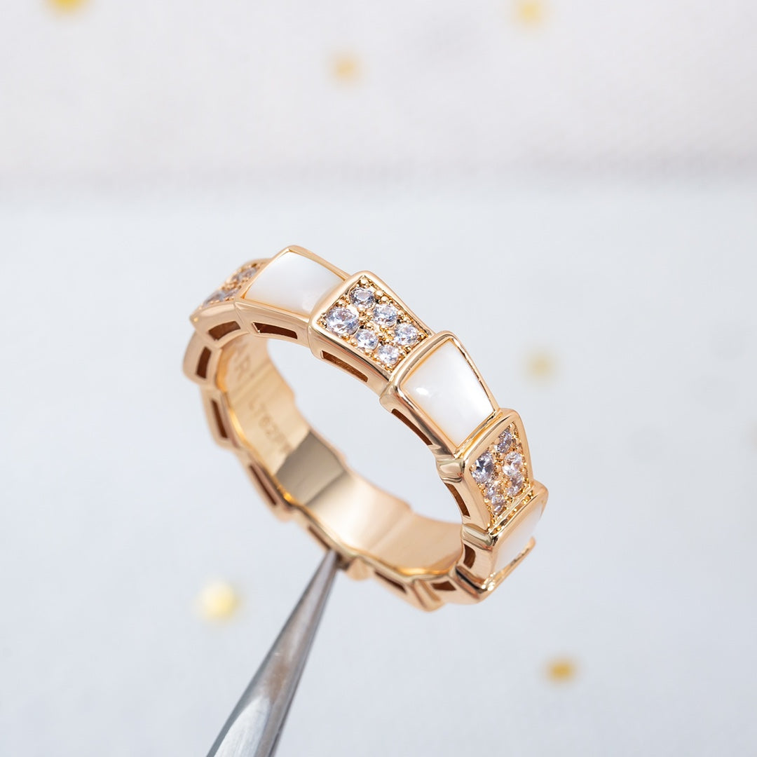 [Blar]SERPENTI RING PINK GOLD MOP DIAMOND PAVED 4MM