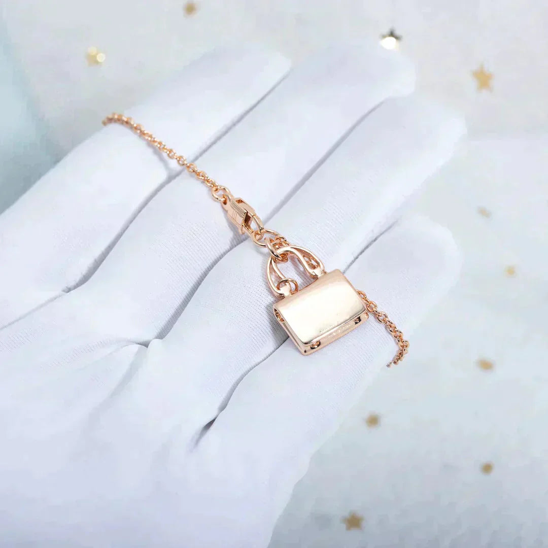 [Chau]AMULETTE PEDANT ROSE GOLD NECKLACE