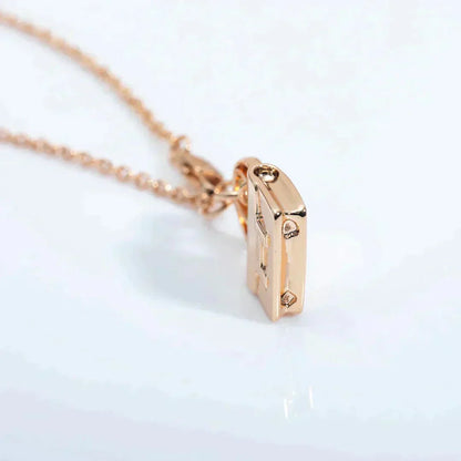 [Chau]AMULETTE PEDANT ROSE GOLD NECKLACE