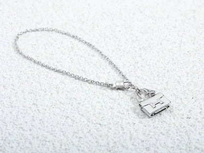 [Chau]AMULETTE PEDANT SILVER NECKLACE