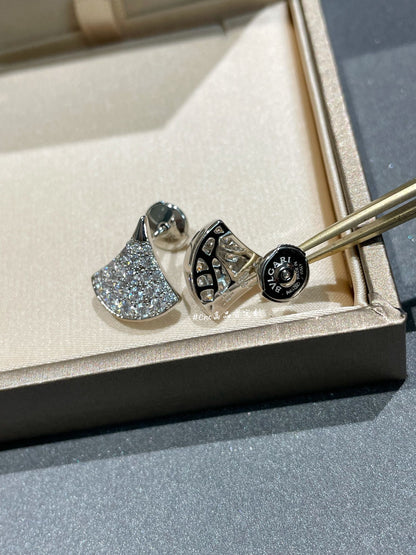 [Blar]DREAM STUD EARRINGS DIAMOND