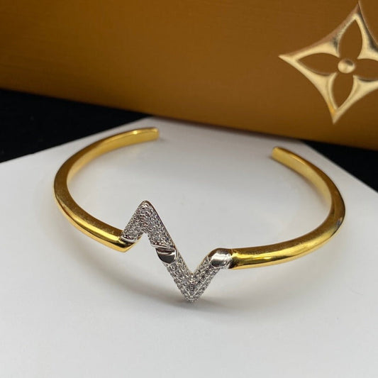 [Loui]VOLTE UPSITE DOWN DIAMOND GOLD OPEN BRACELET