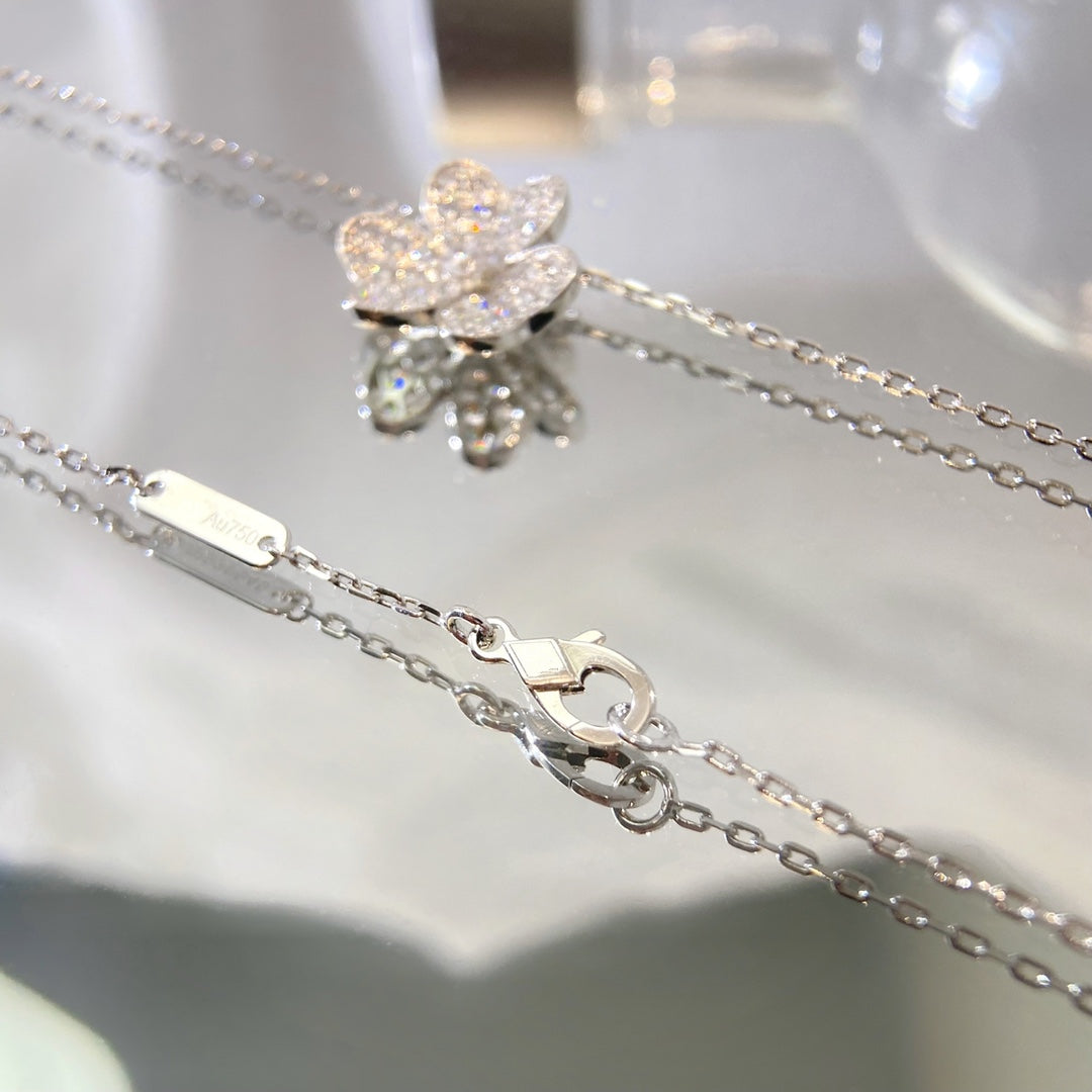 [Blar]FLOWER DIAMOND NECKLACE