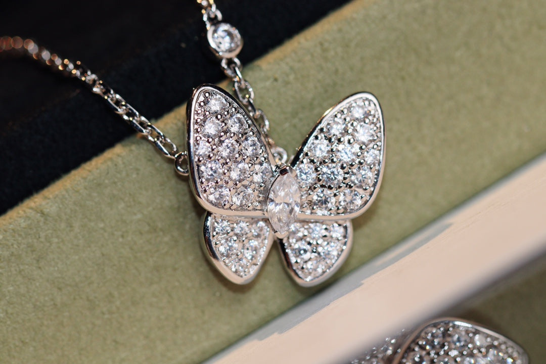 [VCA]BUTTERFLY DIAMOND NECKLACE