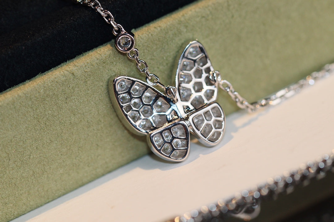 [VCA]BUTTERFLY DIAMOND NECKLACE