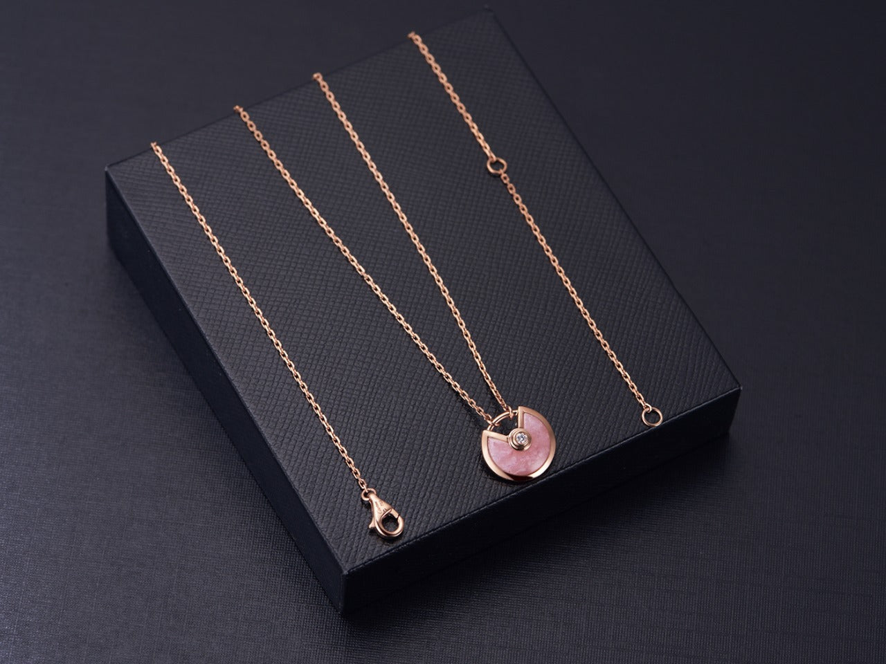 [Chau]AMULETTE ROSE GOLD PINK MOP NECKLACE