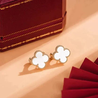 [VCA]CLOVER MEDIUM 1 MOTIFS  WHITE MOP STUD EARRINGS