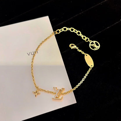 [Loui]LOGO STAR MOTIF GOLD BRACELET