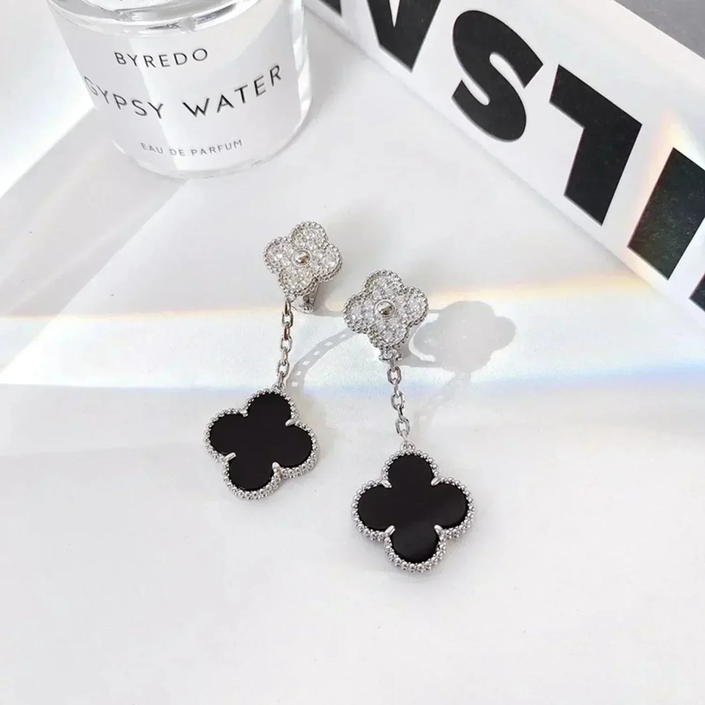 [VCA]CLOVER 2 MOTIFS  DIAMOND ONYX EARRINGS SILVER