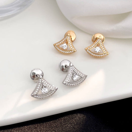 [Blar]DREAM MINI DIAMOND STUD EARRINGS