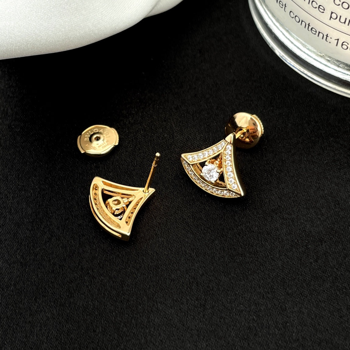 [Blar]DREAM MINI DIAMOND STUD EARRINGS