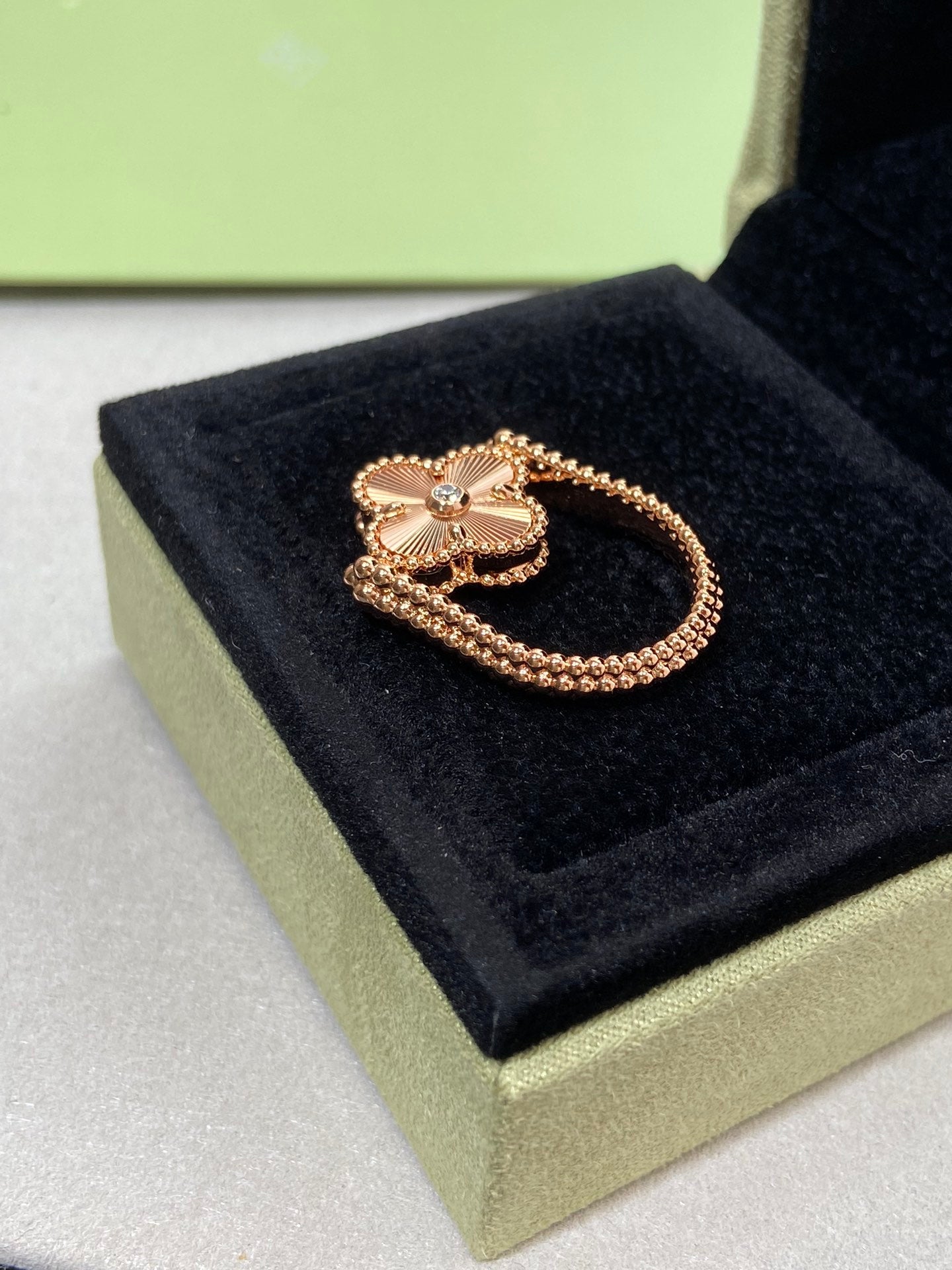 [VCA]CLOVER RIVERSIBLE ROSE GOLD RING