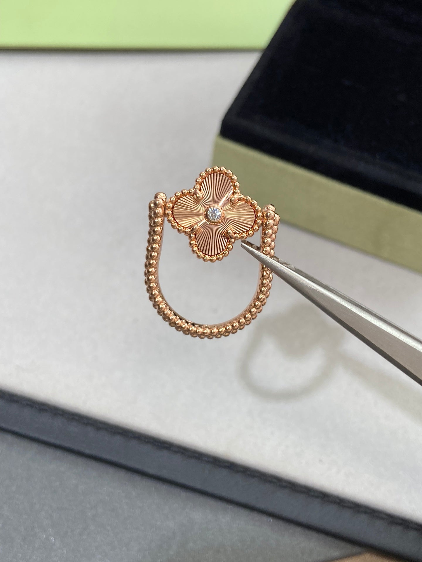 [VCA]CLOVER RIVERSIBLE ROSE GOLD RING