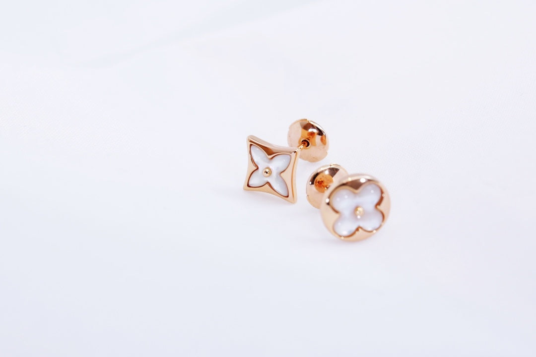 [Loui]STAR AND SUN PINK GOLD MOP STUD EARRINGS