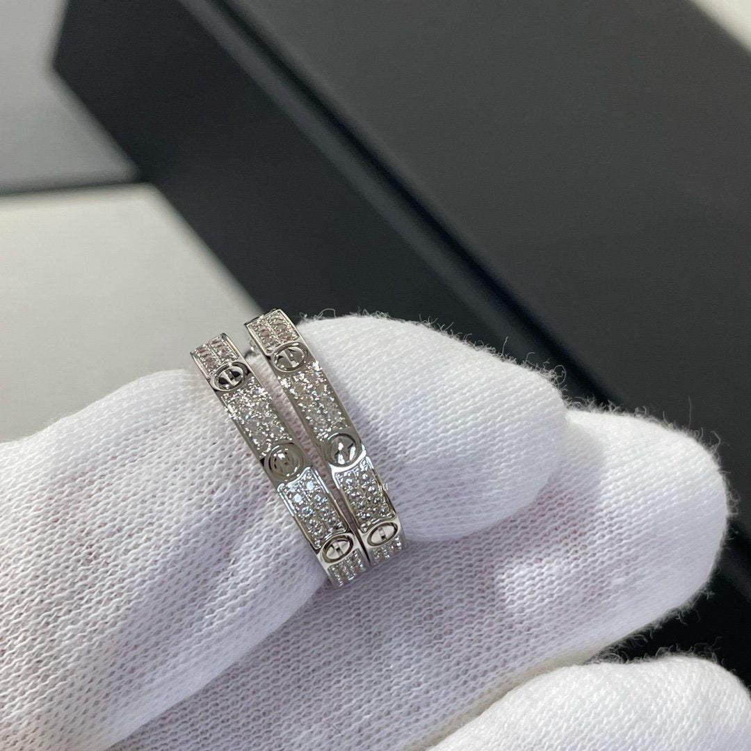 [CAT]LOVE DIAMOND SILVER HOOP EARRINGS