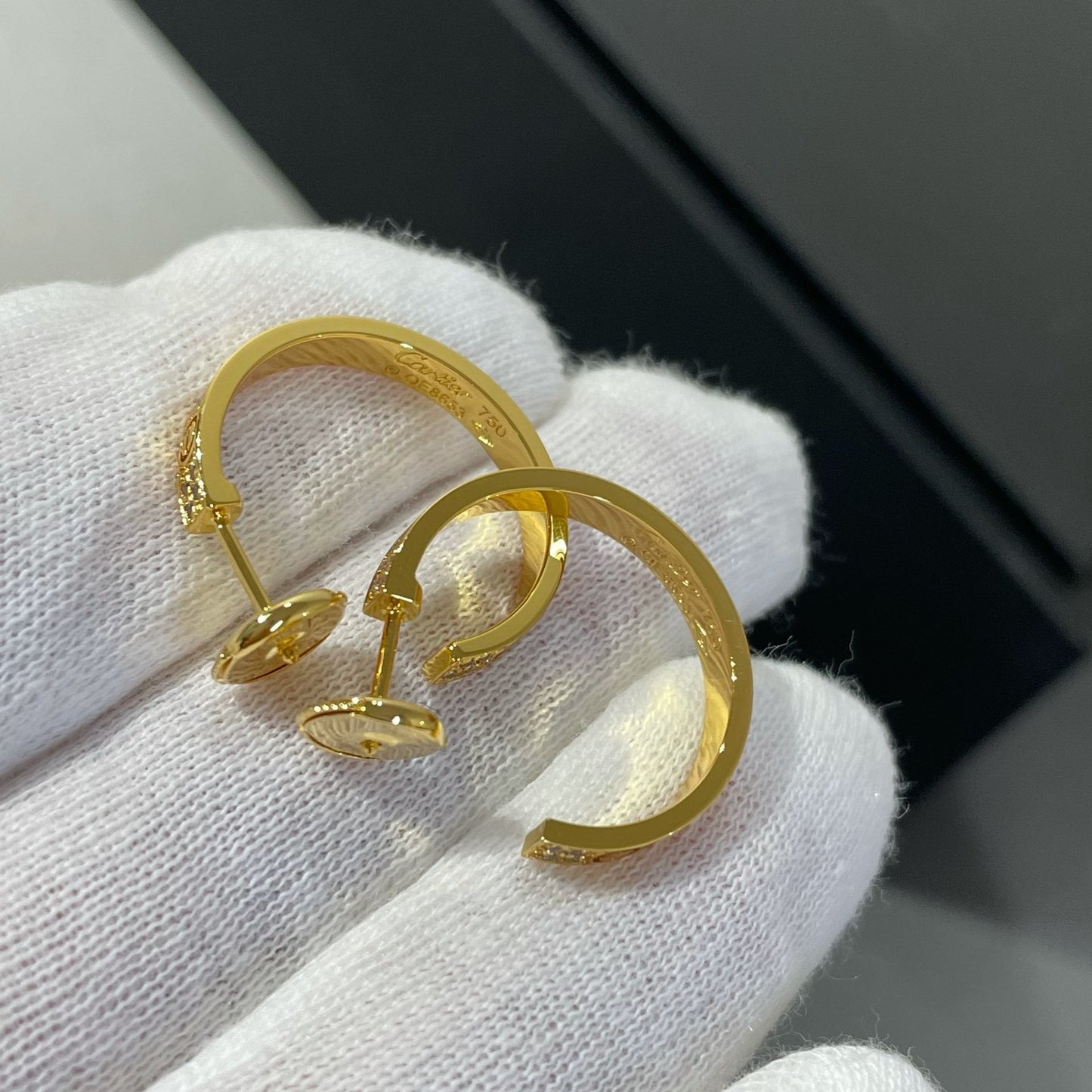 [CAT]LOVE DIAMOND GOLD HOOP EARRINGS