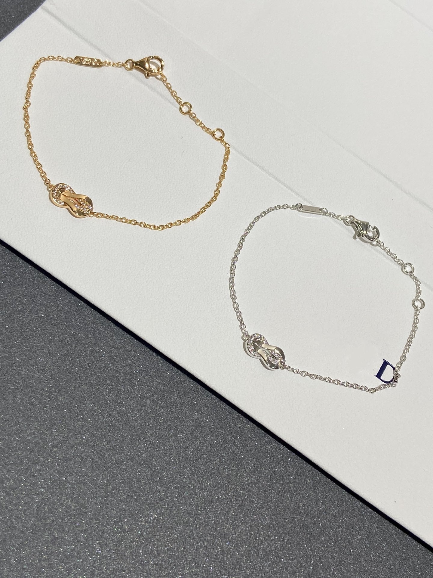 [Hmes]CHANCE INFINIE DIAMOND BRACELET