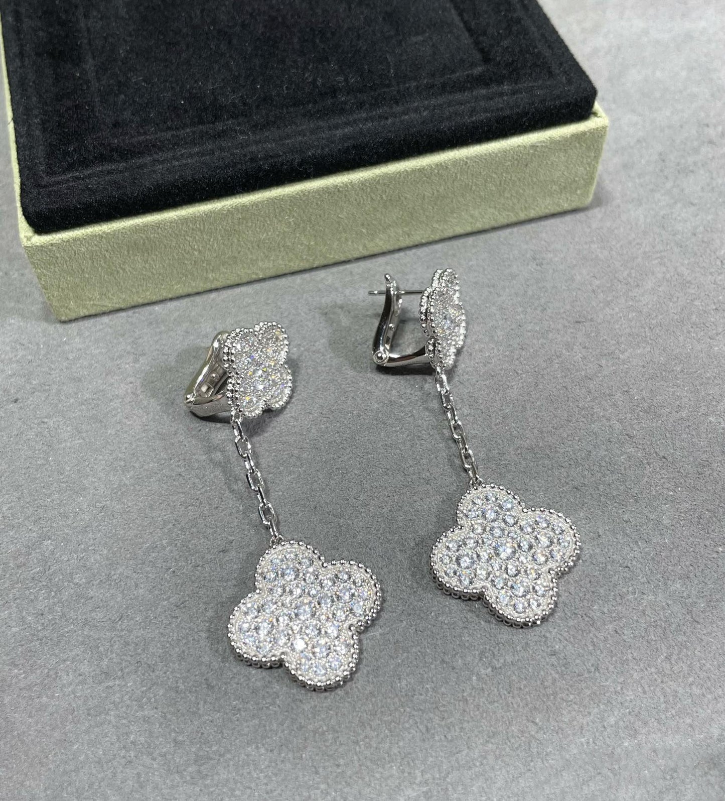 [VCA]CLOVER 2 MOTIFS DIAMOND PAVED SILVER EARRINGS