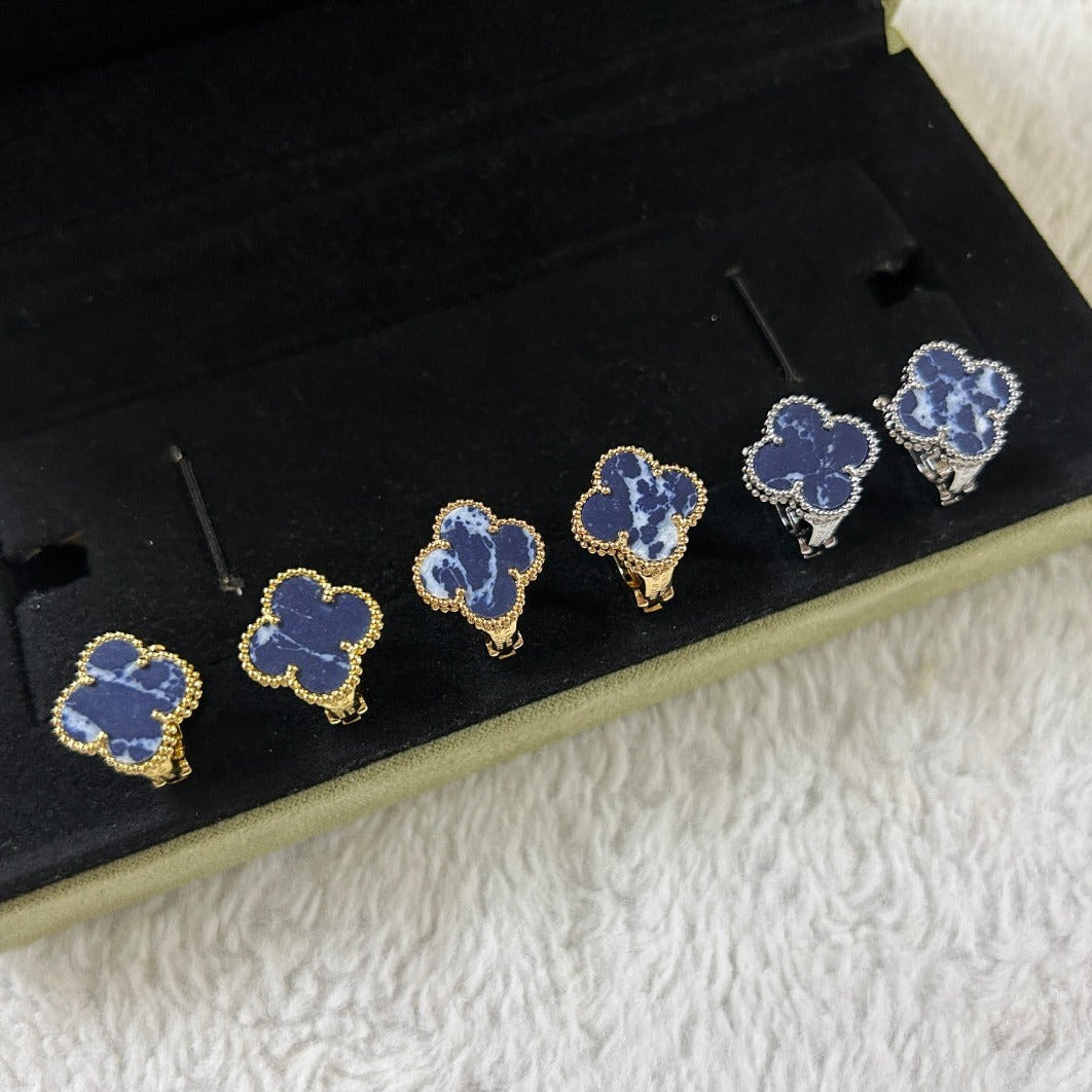 [VCA]CLOVER PIETERSITE MEDIUM STUD EARRINGS