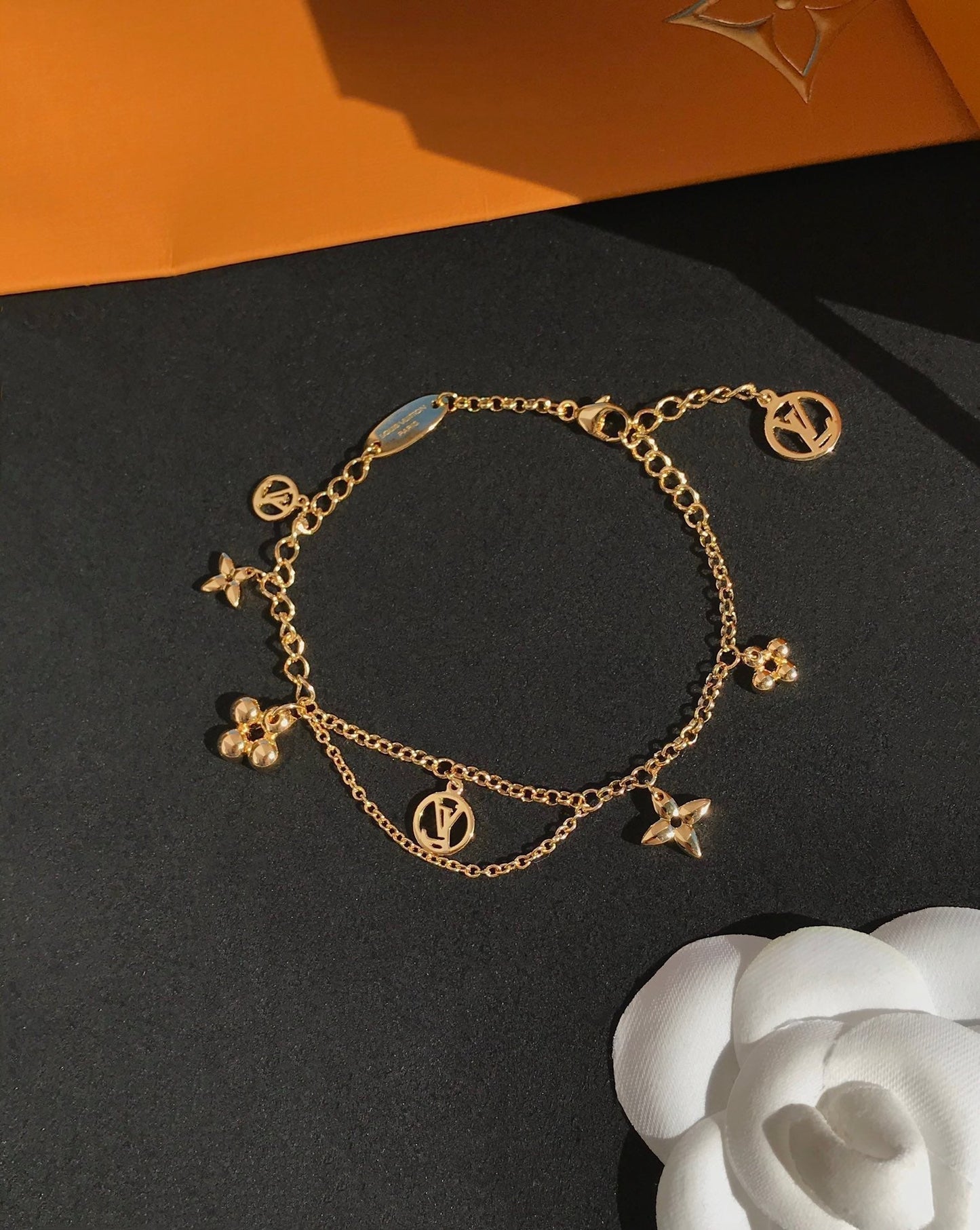 [VCA]BLOOMING PINK GOLD MOP BRACELET