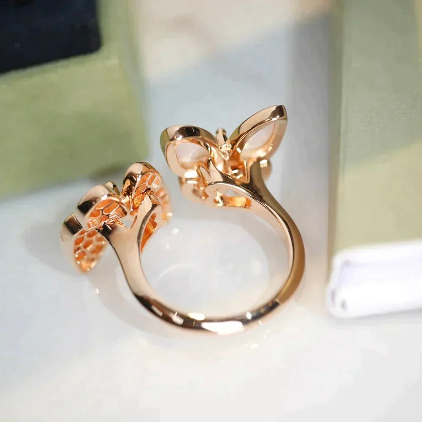 [VCA]TWIN BUTTERFLY DIAMOND MOP RING