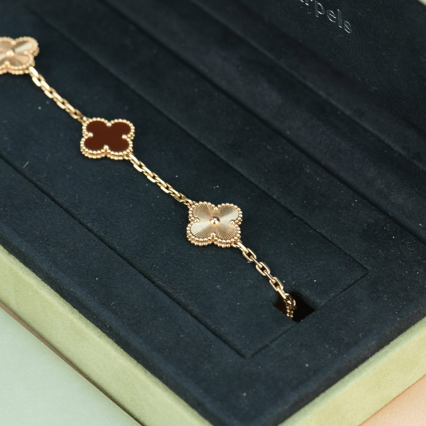 [VCA]CLOVER  5 MOTIFS CARNELIAN GOLD BRACELET