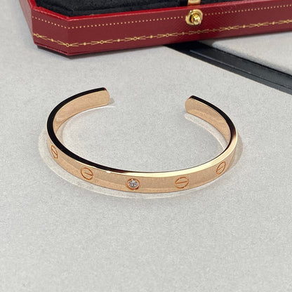 [CAT]LOVE BRACELET 6.1MM 1 DIAMOND OPEN CUFF