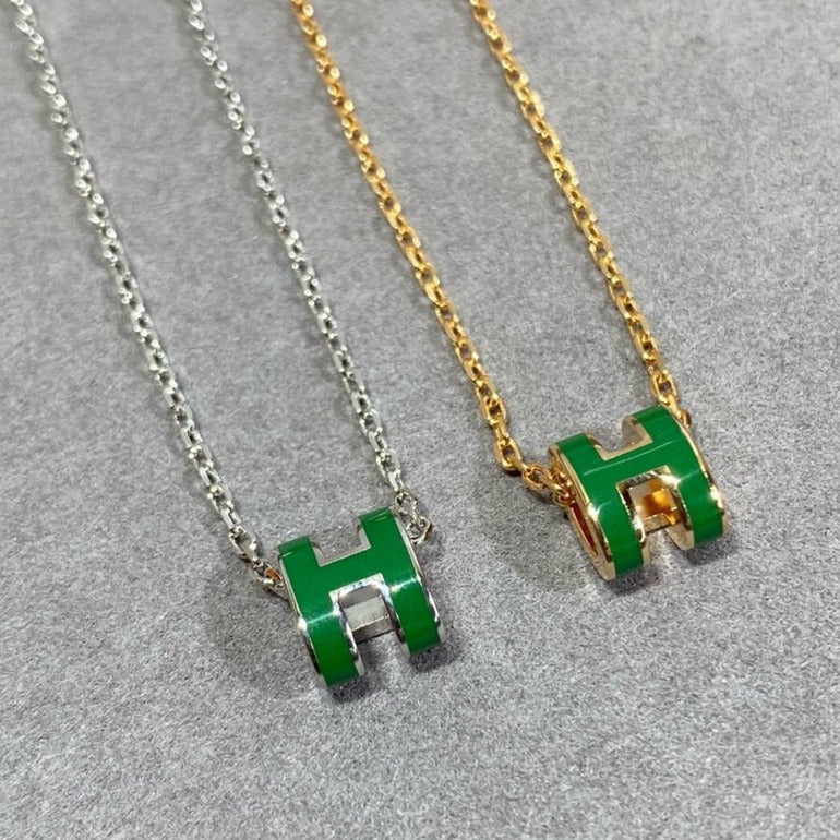 [Hmes]POP H GREEN NECKLACE SILVER AND GOLD