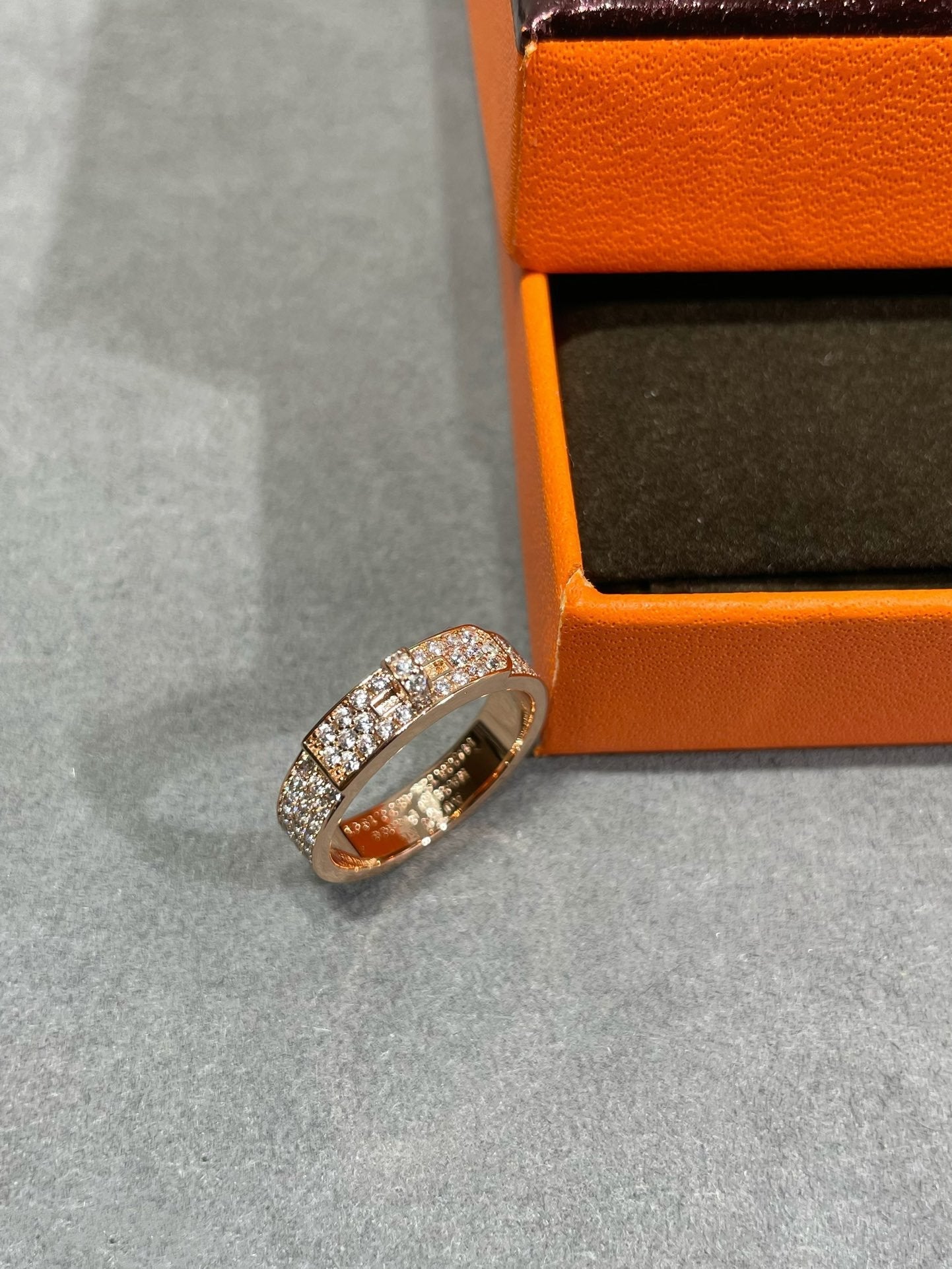 [Hmes]KELLY PINK GOLD DIAMOND RING