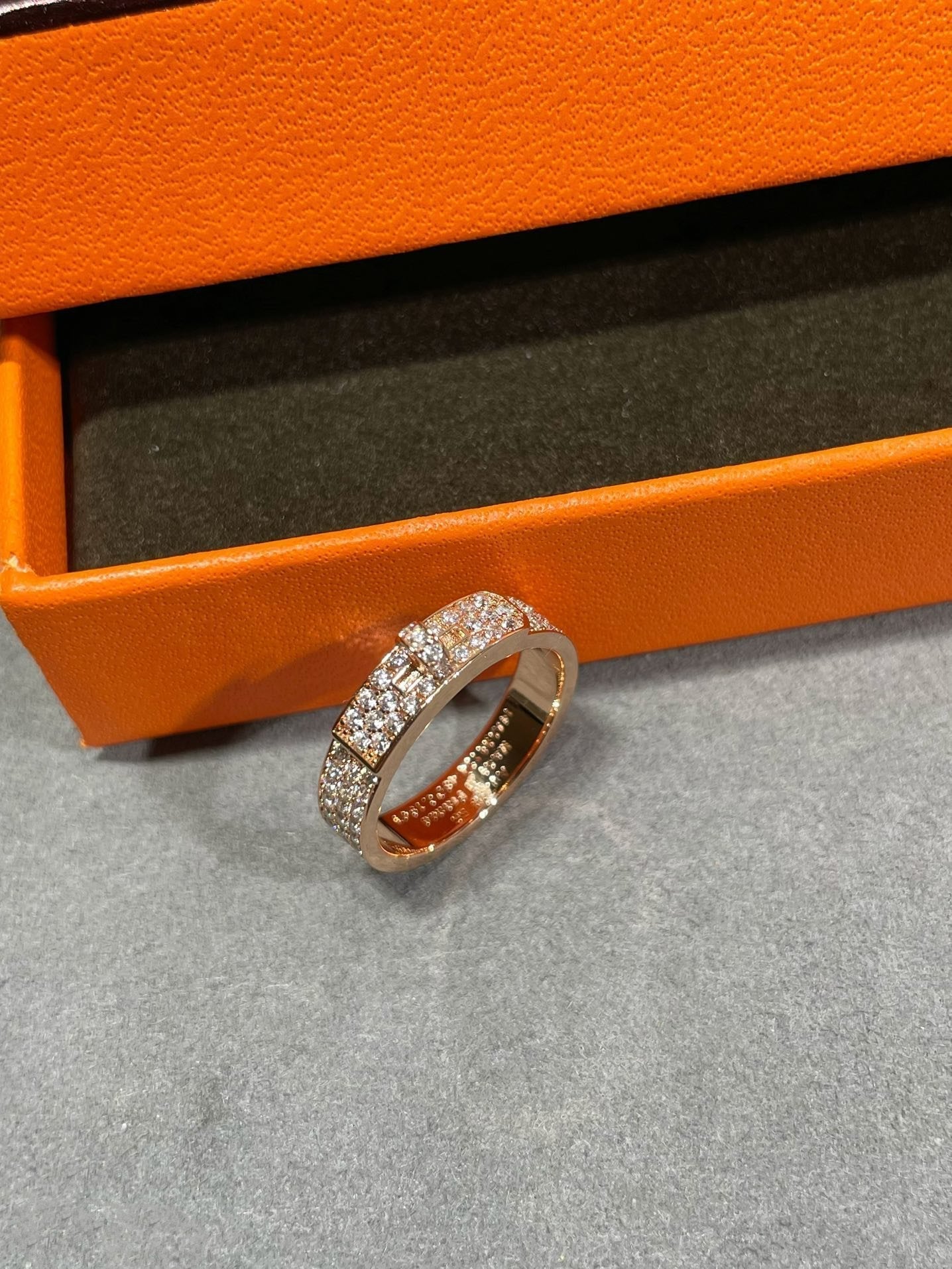 [Hmes]KELLY PINK GOLD DIAMOND RING