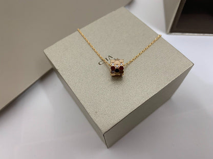 [Chau]BEE LOVE DIAMOND NECKLACE