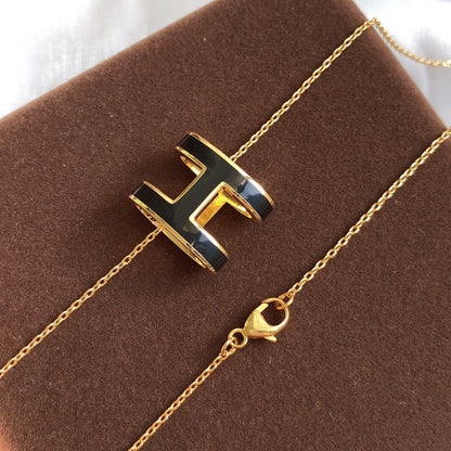 [Hmes]HM CLIC BLACK ENAMEL GOLD NECKLACE