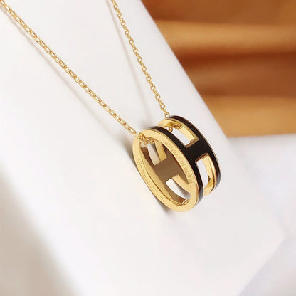 [Hmes]HM CLIC BLACK ENAMEL GOLD NECKLACE