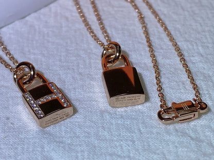 [Hmes]HM ADVANCED NICHE LOCK HEAD NECKLACE DIAMONDS