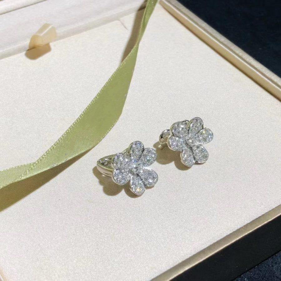 [VCA]FRIVOLE SILVER FLOWER DIAMOND EARRINGS