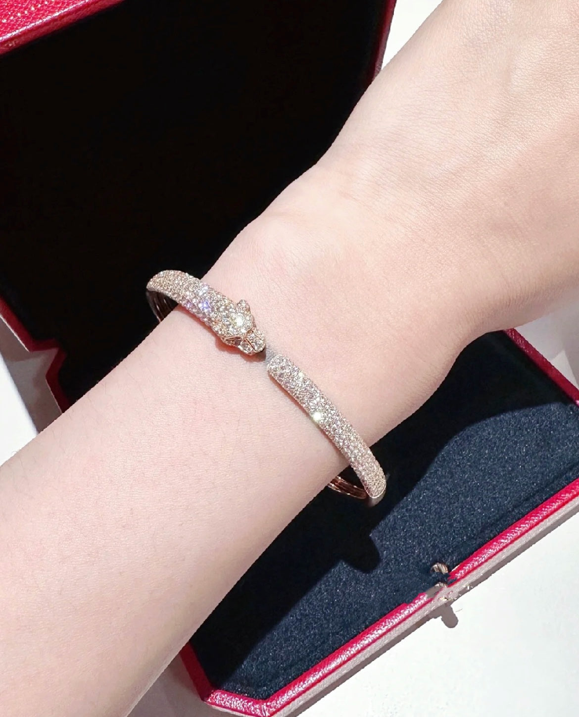 [CAT]PANTHERE FULL DIAMOND OPEN BRACELET